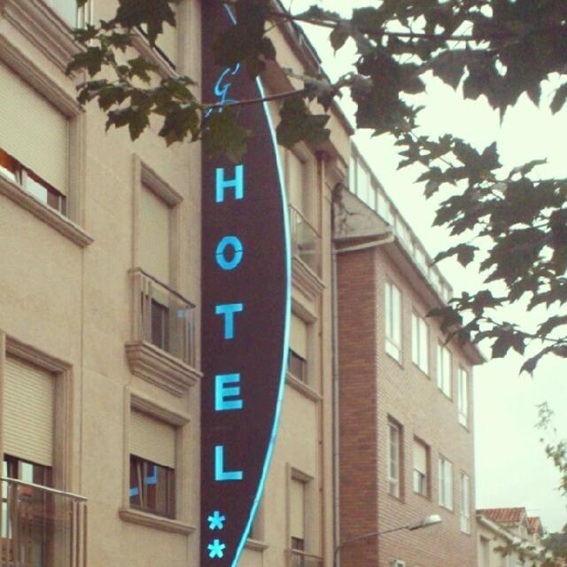 Garelos Hotel 2*