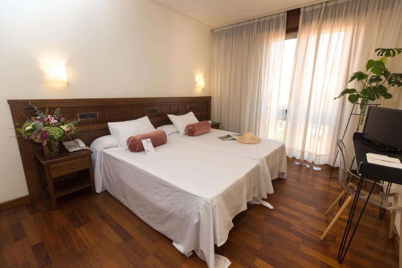Hotel Garelos 2*
