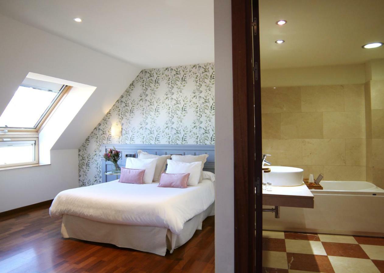 Garelos Hotel