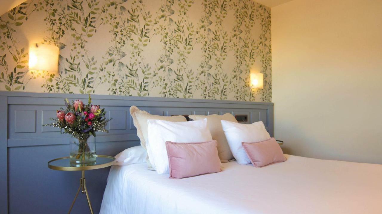 Garelos Hotel